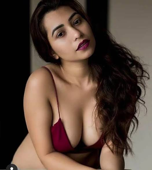 Escort girl in Delhi